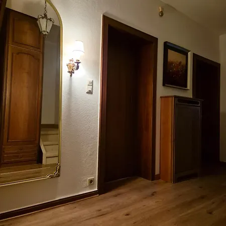 Direkt An Der Uniklinik Maguncia